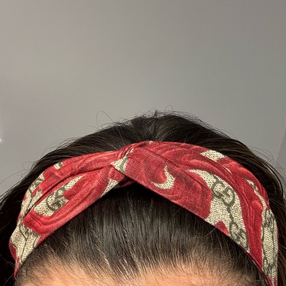 Upcycled Gucci Patterned Twist Headband for Women - Picture 2 of 2